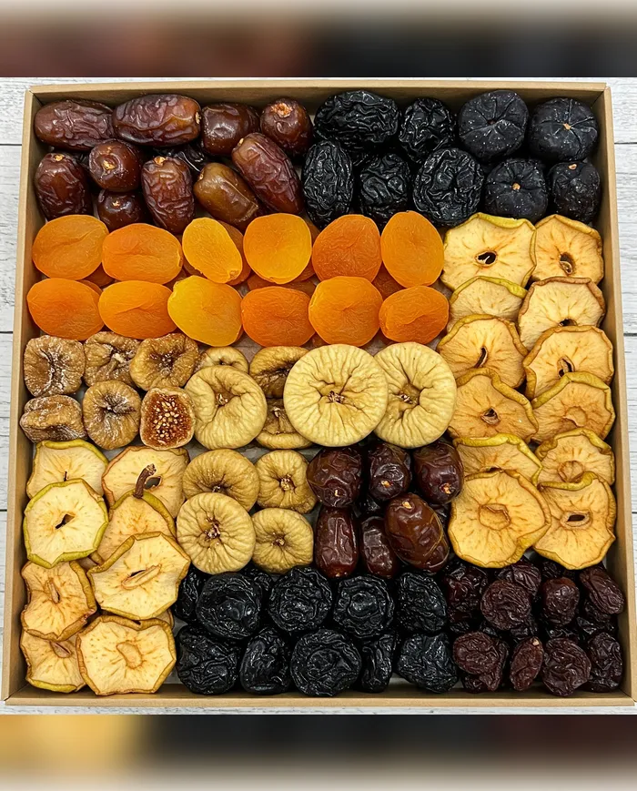 Kuru Meyve Paketi (9'lu Özel Set)